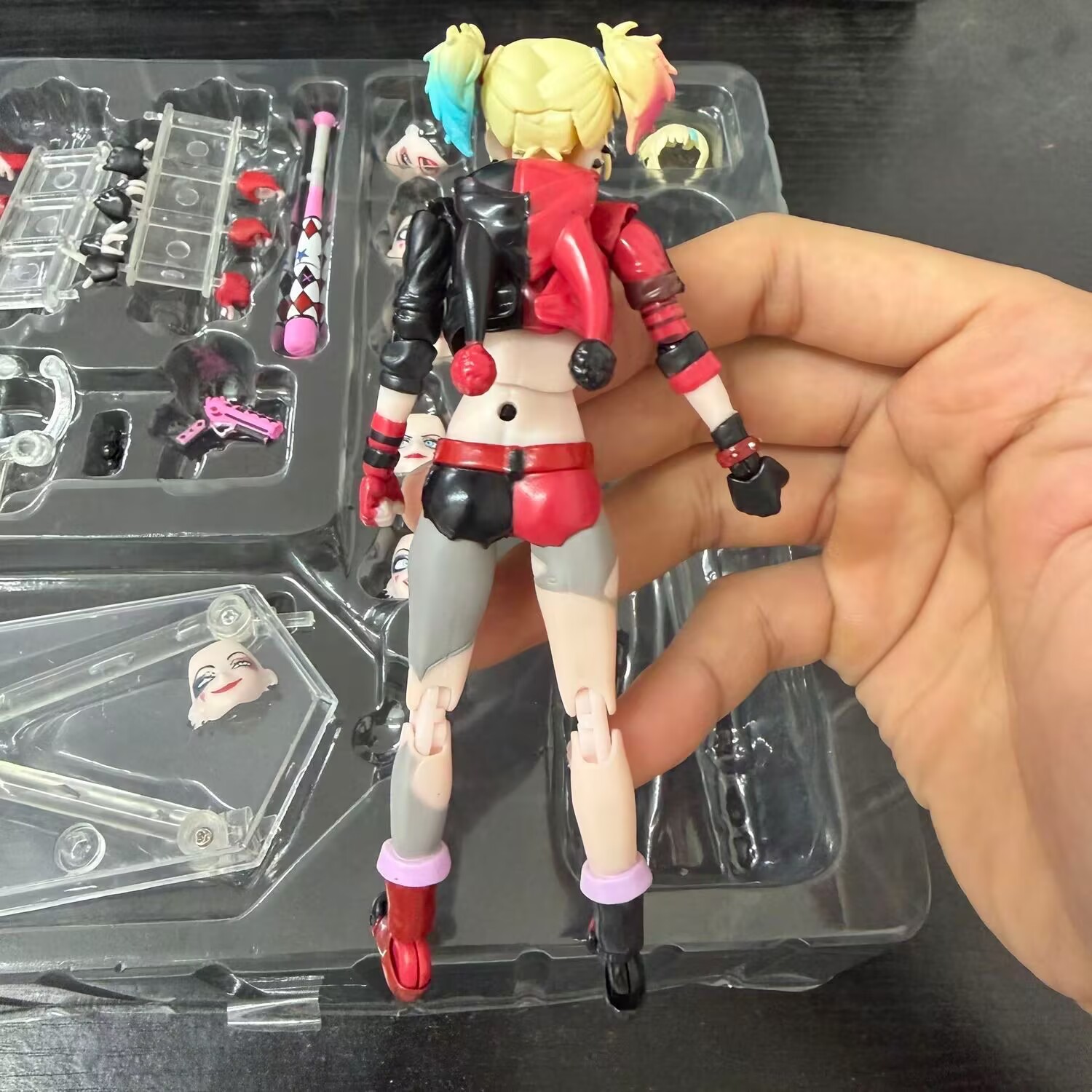 In Stock Revoltech Harley Quin - Model Kit Harley Quinn ulasan dan harga