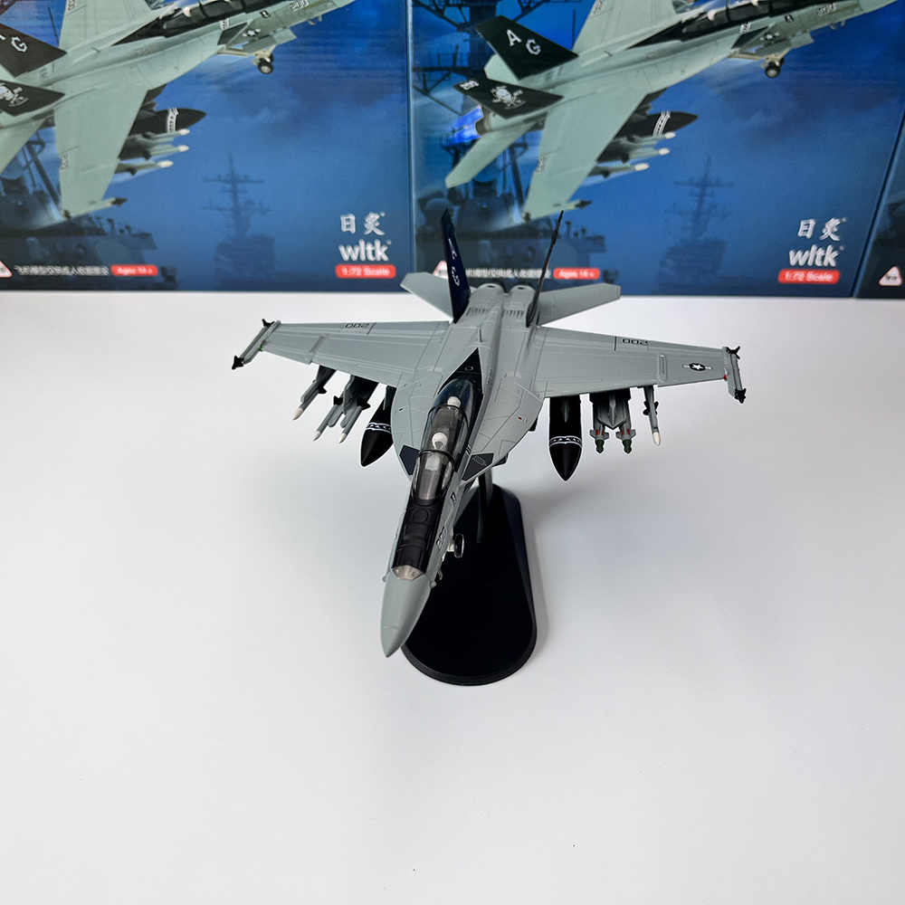 1/72 Scale U.S. F/A-18F Hornet - Model Kit Planes ulasan dan harga