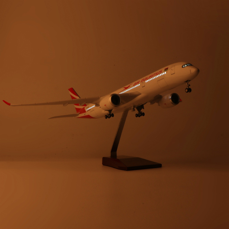 47cm Mauritius A350 Model Airc - Model Kit Planes ulasan dan harga